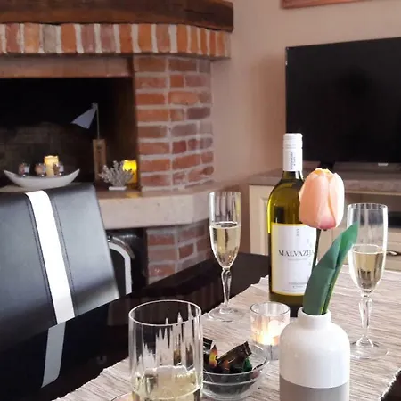 Relax House * روفينج