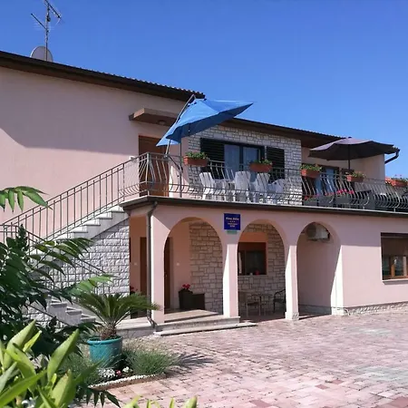 Relax House 아파트 *