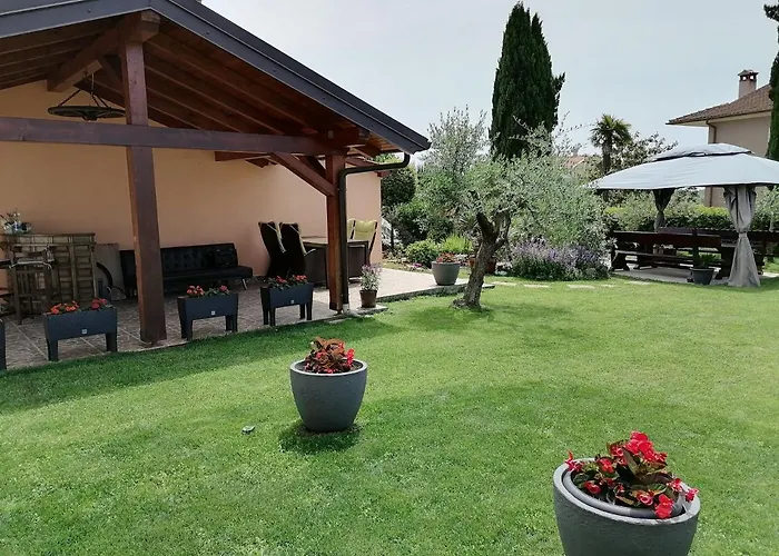 Relax House 아파트