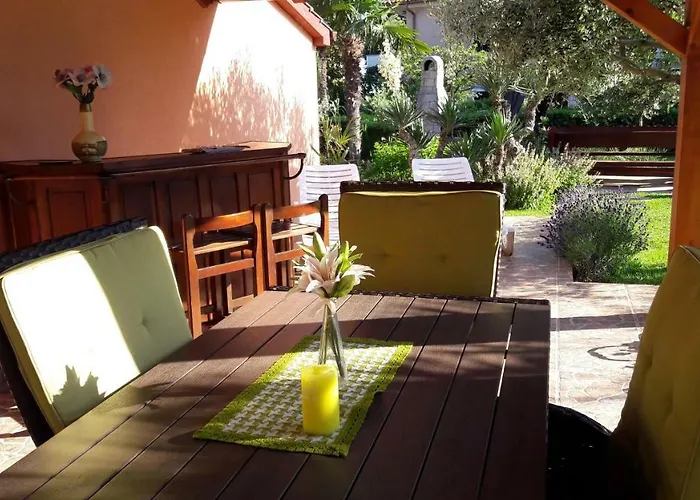 Relax House 아파트